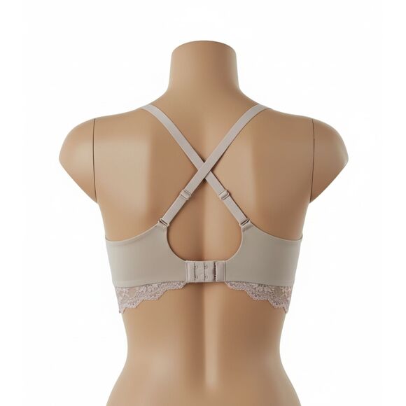 Maidenform Wireless Convertible Push-Up Bra - Picture 4 of 8